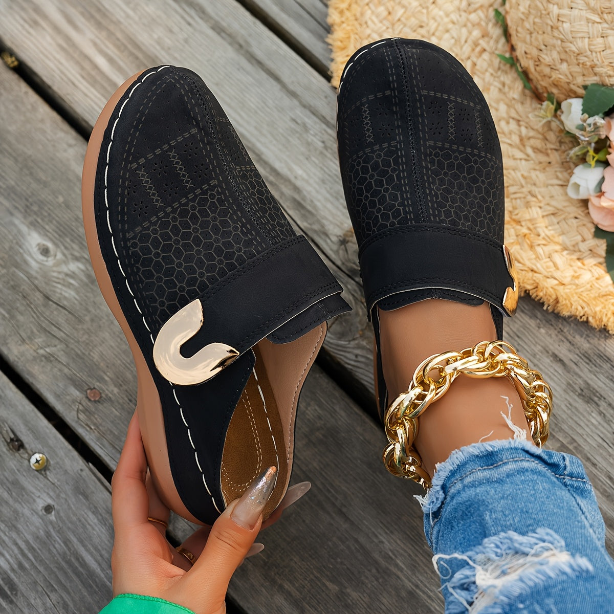 Loretta | Cushioned Wedge Clogs
