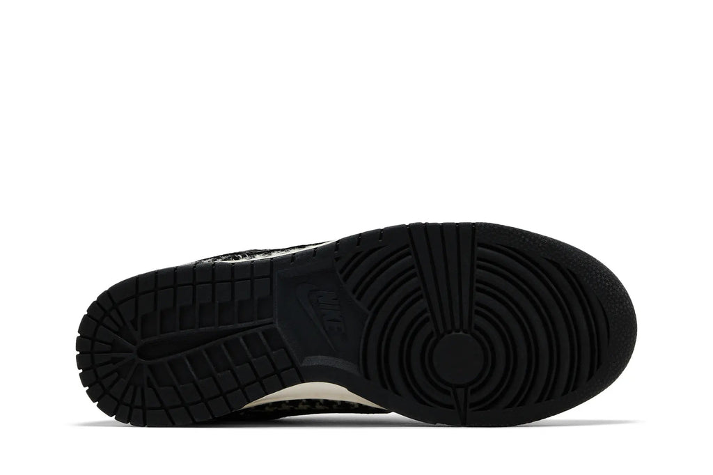 Nike Women's Dunk Low - Multi-Color