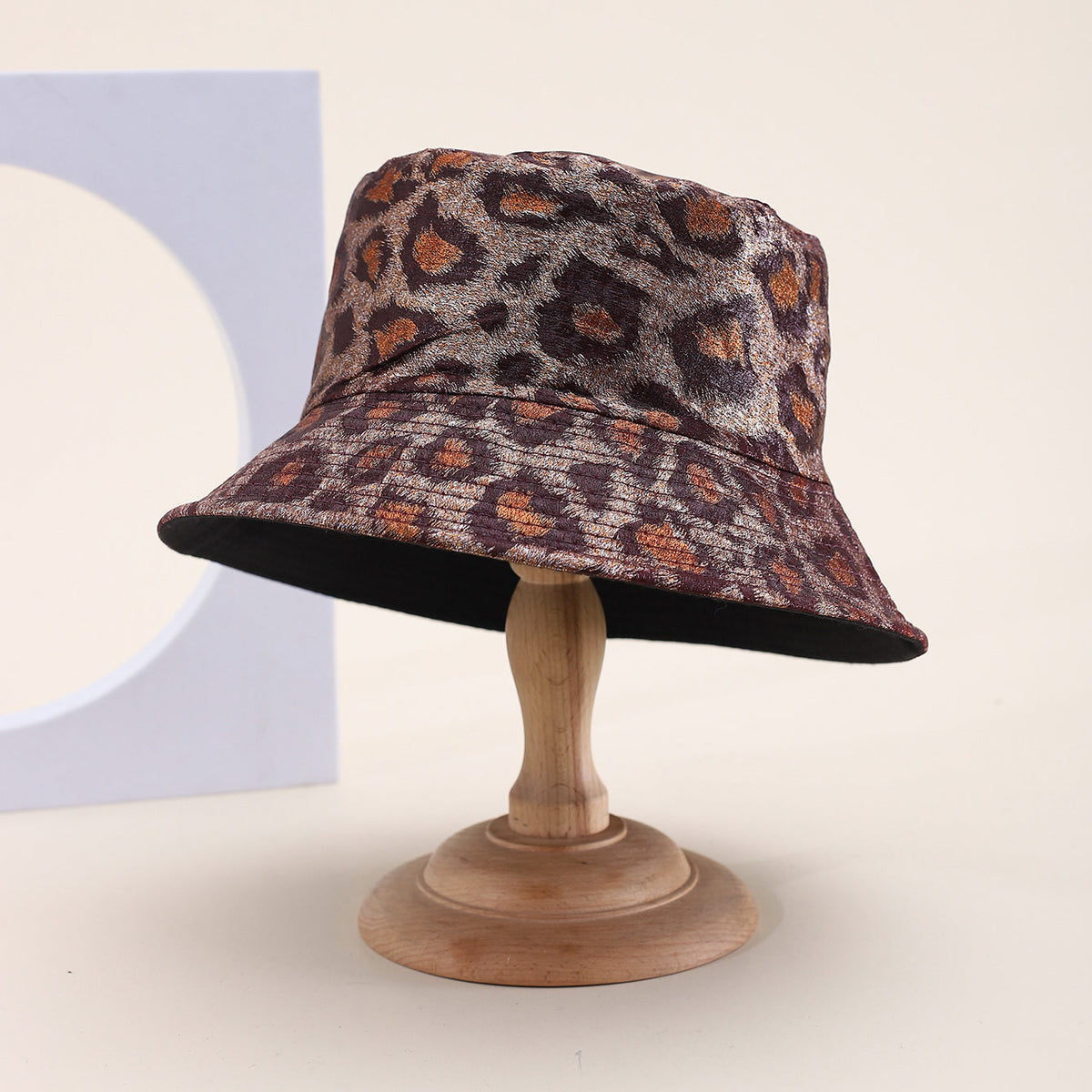 Silverstone Bucket-Hat mit Tiermuster