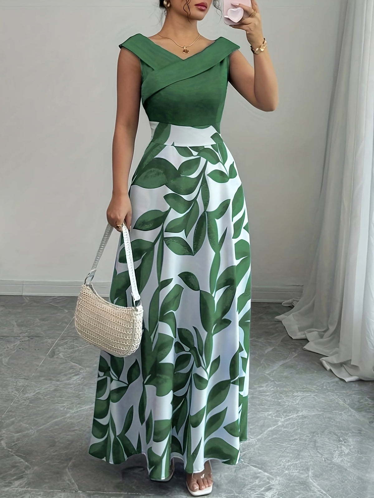 Sabrina | Elegant Leaf-Print A-Line Maxi Dress