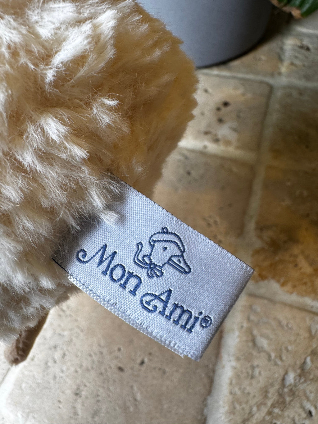 Mon Ami | Hazel Hen