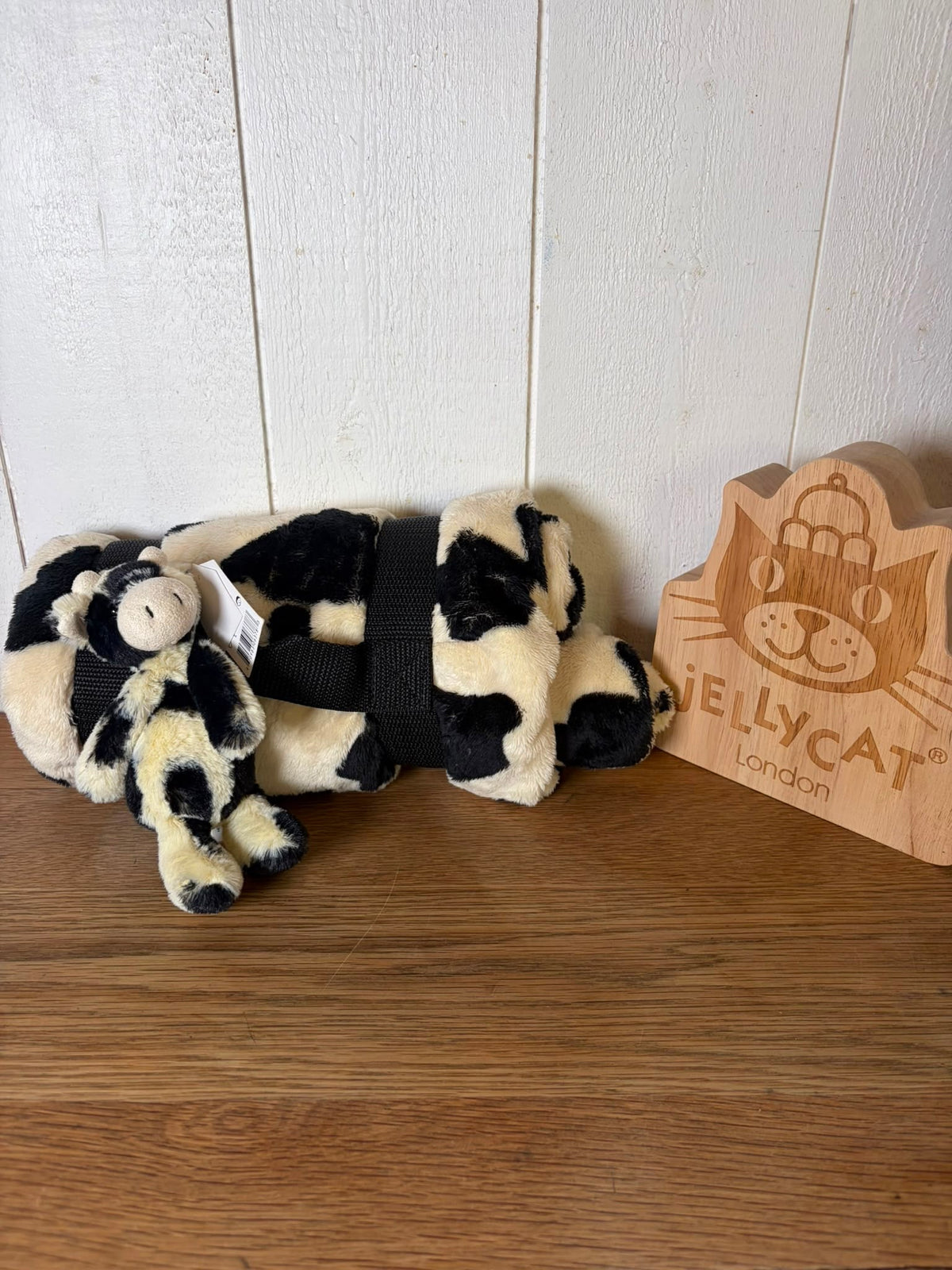 JellyKitten Bashful Calf travel set | Rare Collectible