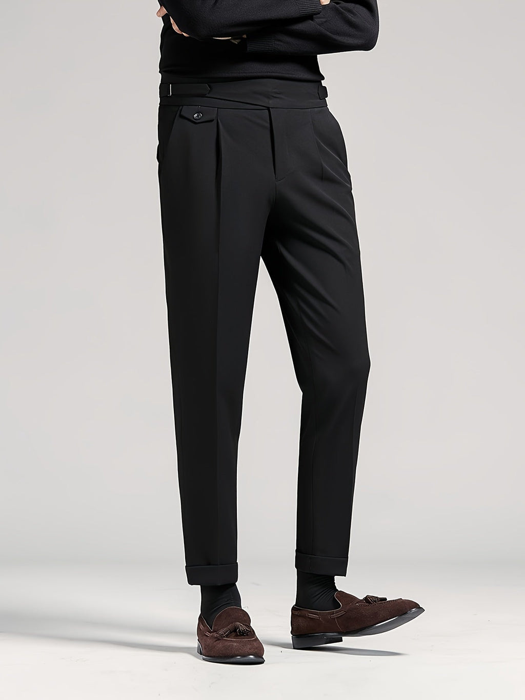Felix | Maßgeschneiderte Bundfaltenhose