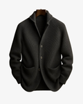 Lawrence | Maßgeschneiderte Strickjacke mit durchgehender Knopfleiste