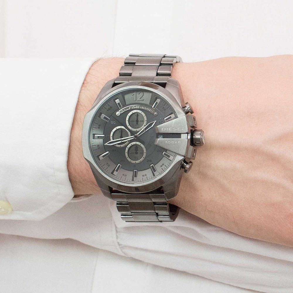 Diesel DZ4282 Mega Chief Chronograph Herrenuhr – Graues Zifferblatt & graues Edelstahlarmband