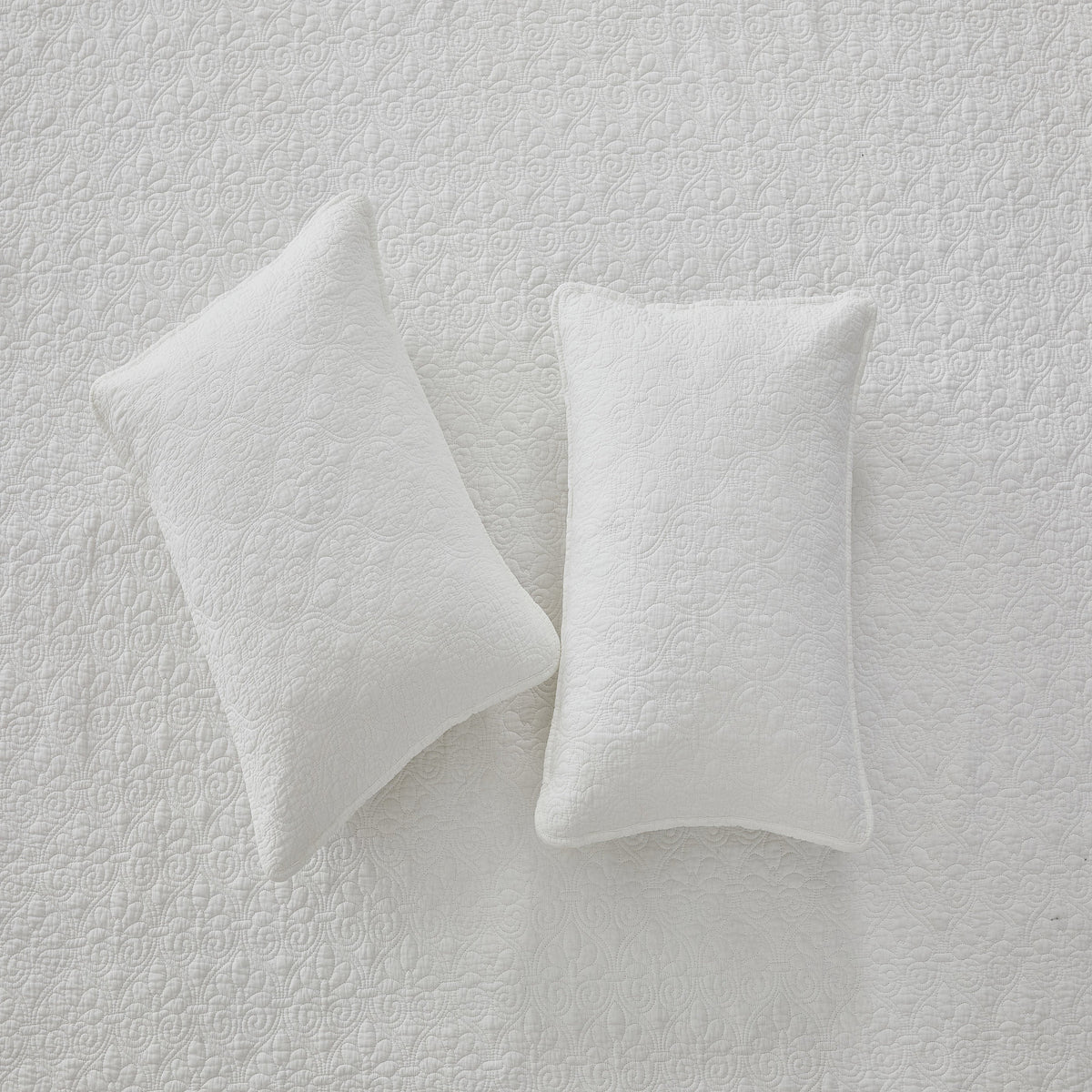 Patina Vie 3 Piece 100% Cotton Stitched Embroidered Quilt Set