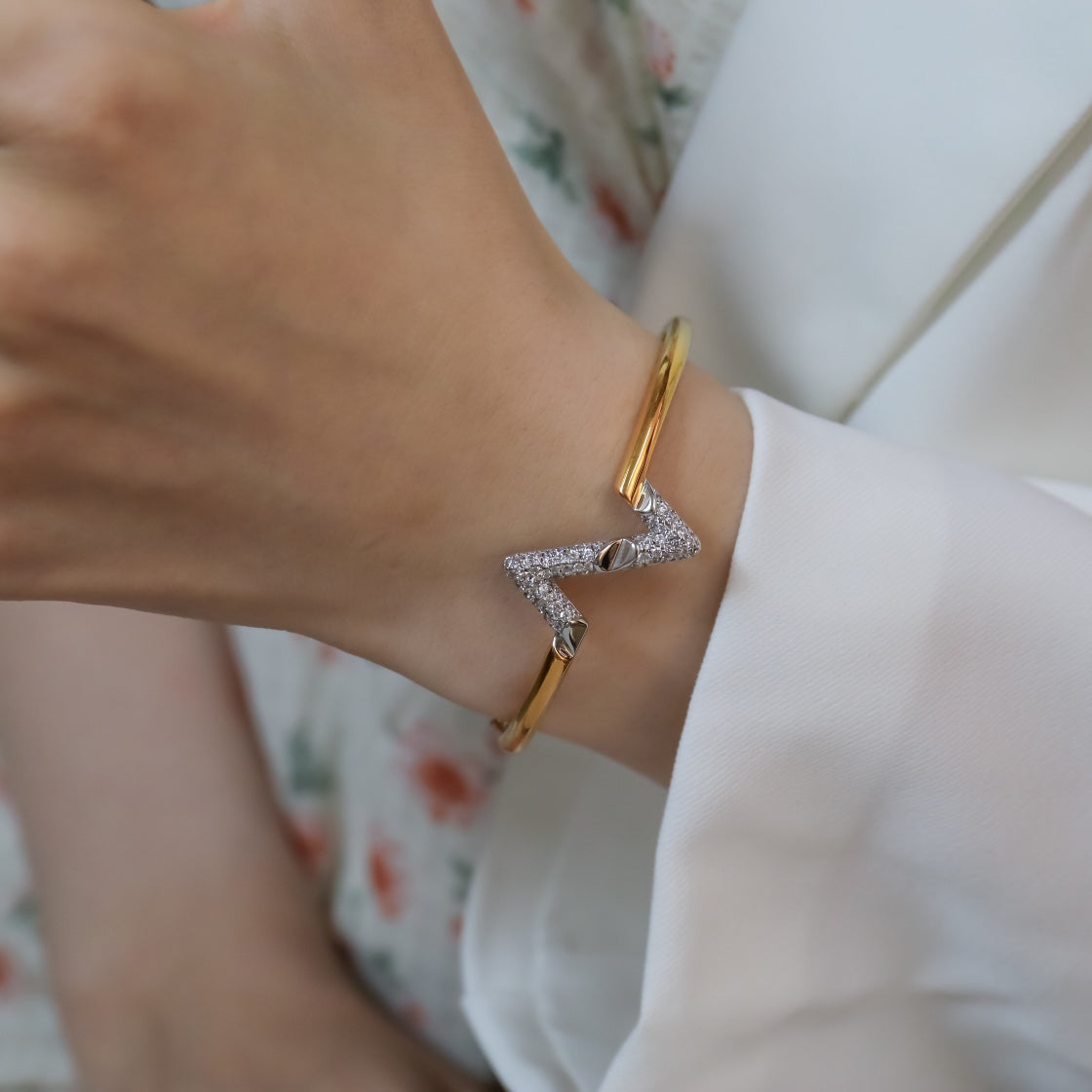 VOLTE UPSIDE DOWN GOLD-DIAMANT-ARMBAND