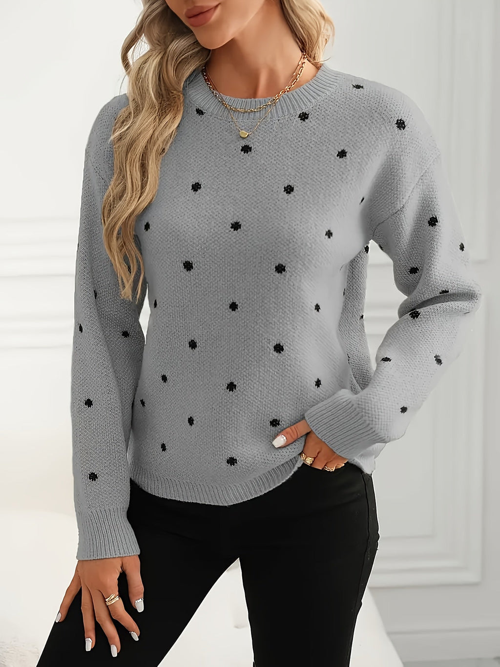 Annette | Gepunkteter Pullover mit Rundhalsausschnitt