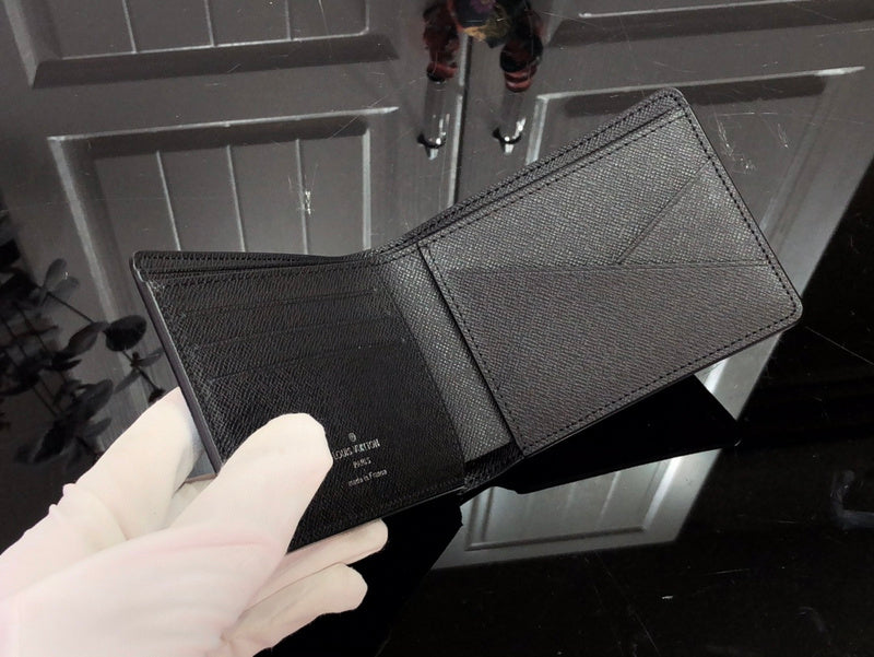 Louis Vuitton Multiple Wallet – Monogram Sunset Rainbow Gradient