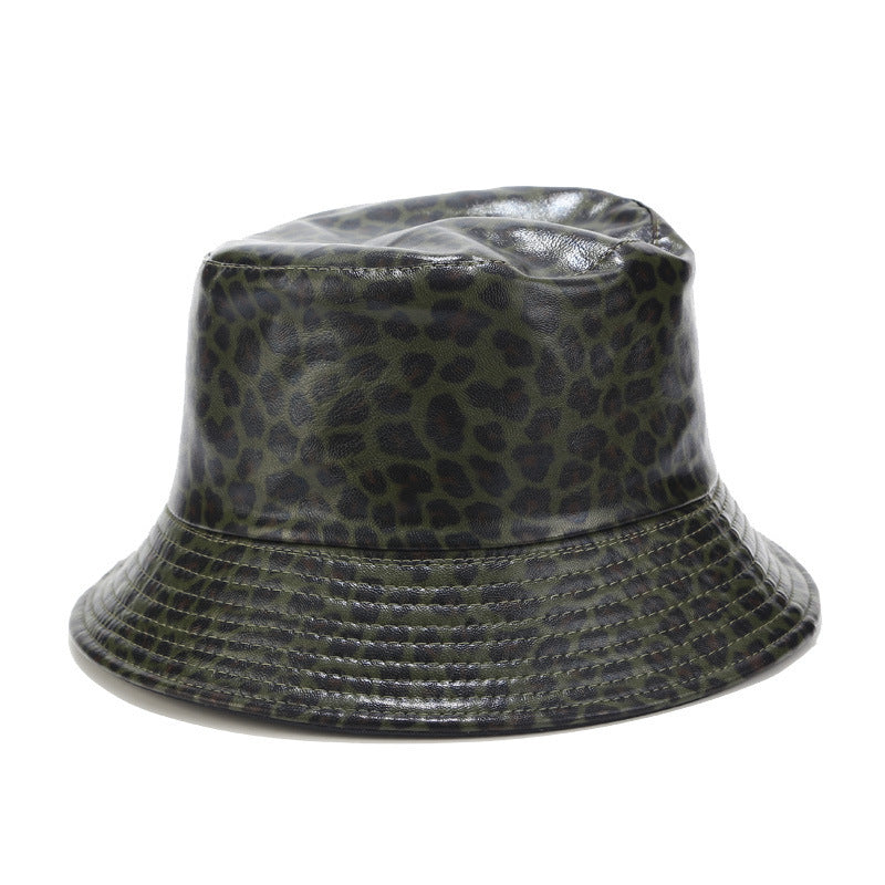 Walker Anglerhut aus Kunstleder mit Animal-Print