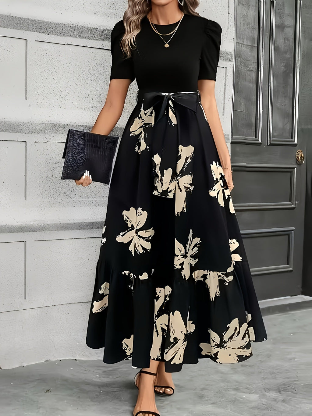 Ophelia | Maxikleid mit Blumenmuster und Puffärmeln