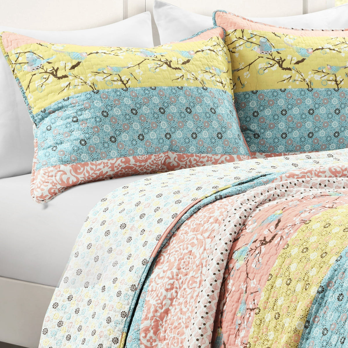 Royal Empire Quilt Set