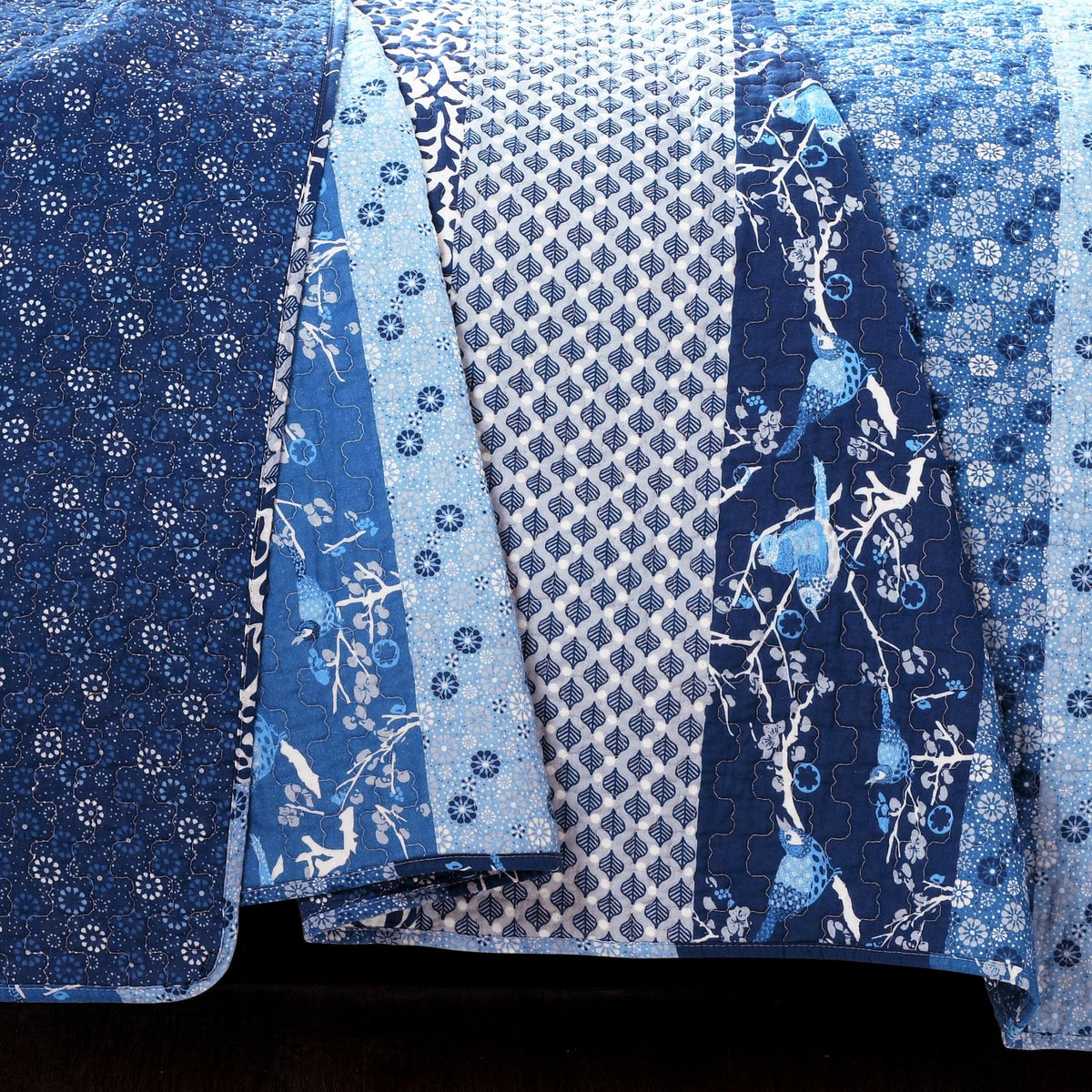 Royal Empire Quilt Set