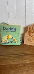 Jellycat ‘Daddy loves me’ Cloth Book