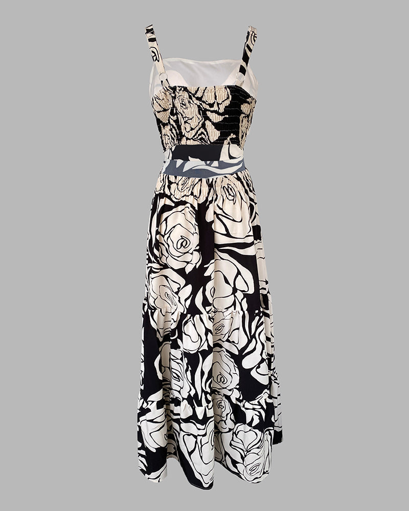 Maxikleid mit Blumenmuster, verstellbaren Trägern, Cut-out an der Taille, gesmoktem, rückenfreiem Design, elastischer Taille im Rücken und Rüschensaum, Freizeitkleid für den Urlaub