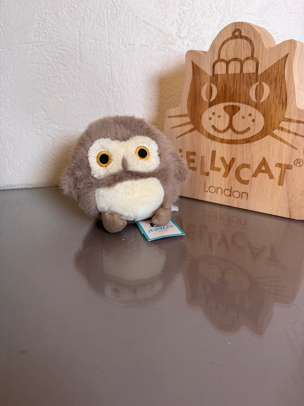 Jellycat Barn Owling