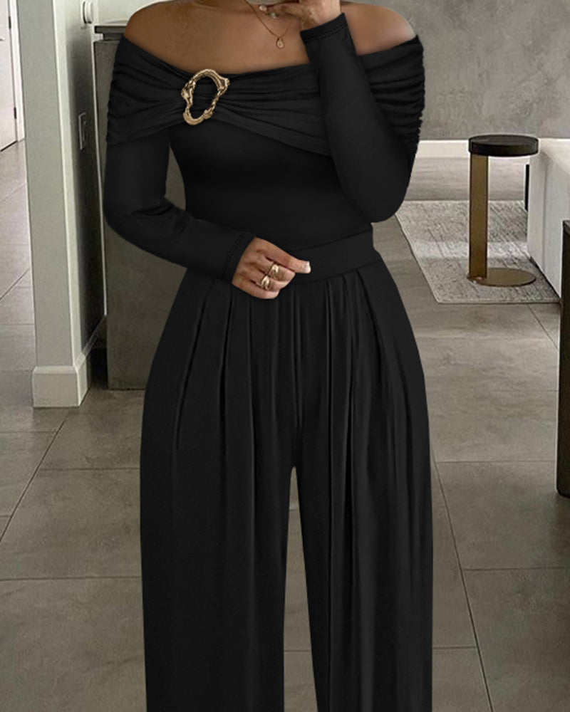 Jumpsuit mit Metallring-Dekor, schulterfrei, gerafft, mit hoher Taille, legerer, taillierter Jumpsuit mit weitem Bein