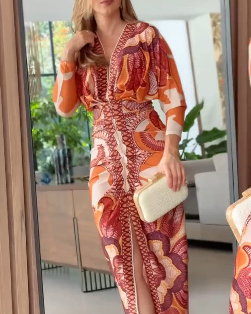 Vintage Barock Kleid mit tiefem V-Ausschnitt, langen Ärmeln und Schlitz, figurbetont, gerafft, schmale Passform, Freizeit- und Urlaubskleid