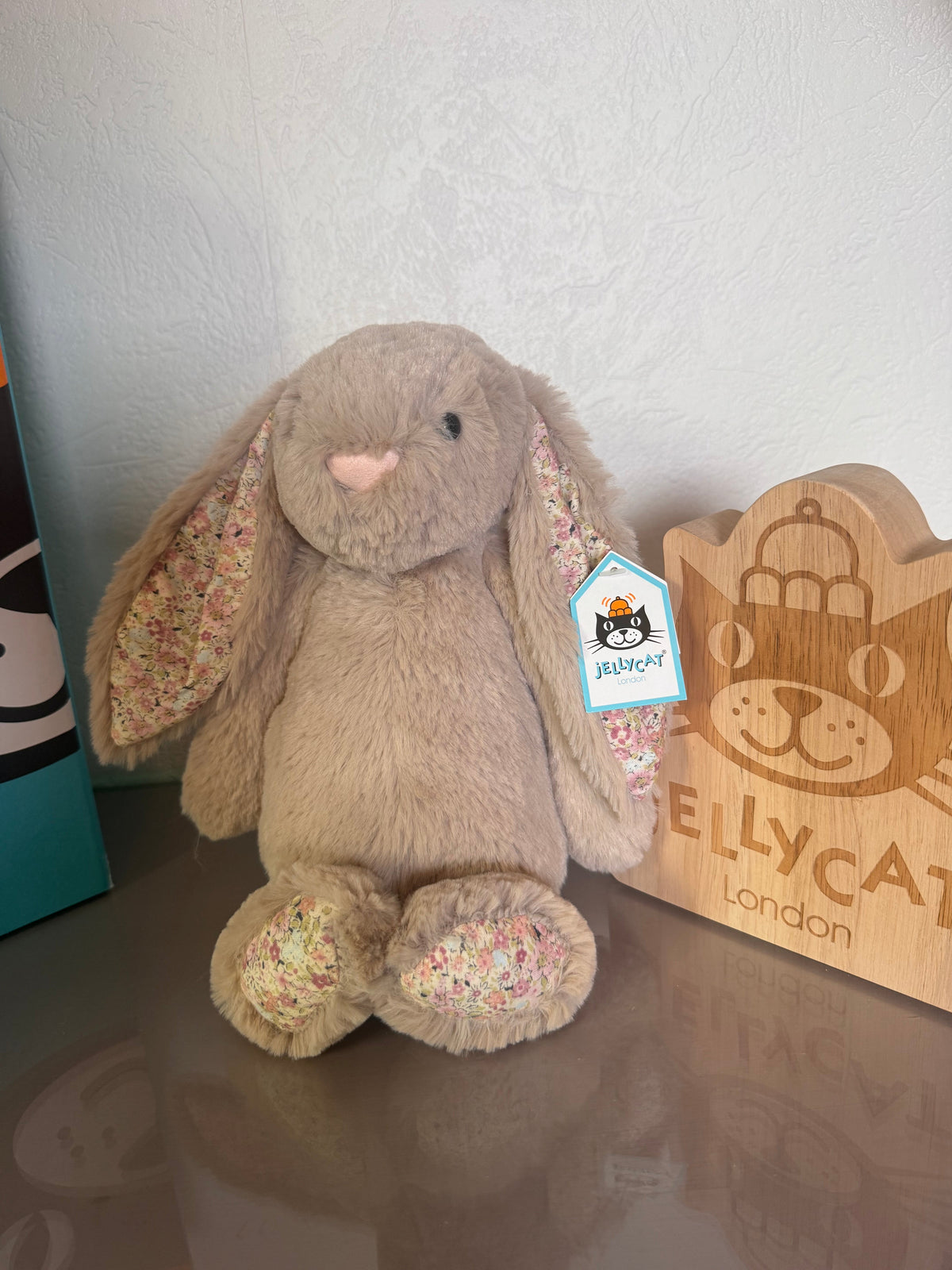 Jellycat Medium Blossom Bea Beige Bunny