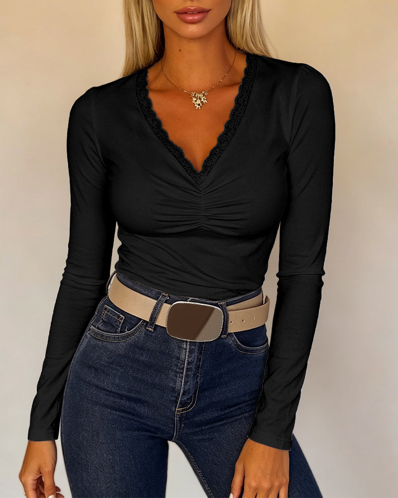 Women's Lace V Neck Ruched T Shirt Slim Fit Long Sleeve Tee Casual Elegant Top