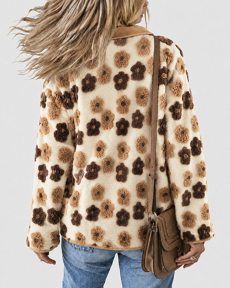 Damen-Jacke in 3D-Lammfelloptik mit Blumenmuster, Cordbesatz, durchgehender Knopfleiste und Fleece-Futter