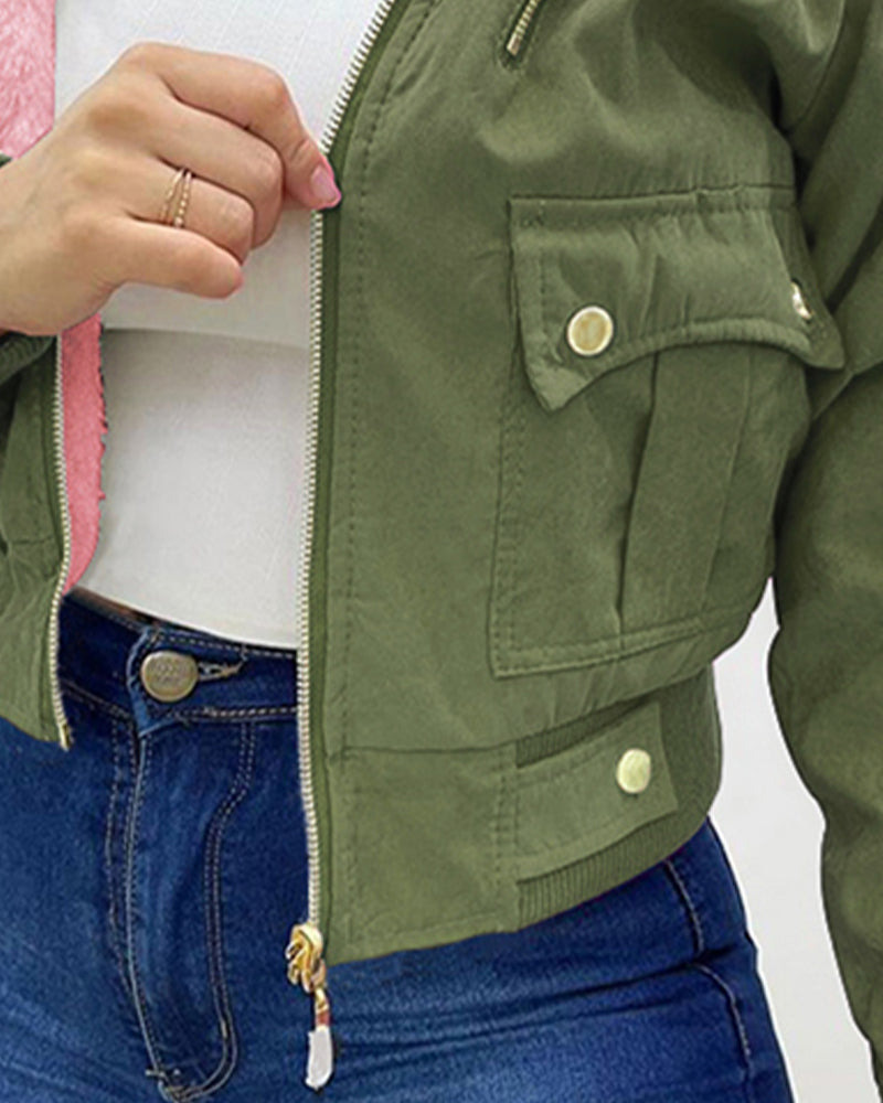 Flauschige Jacke mit Kapuze, Reißverschluss, Fleecefutter und Taschen