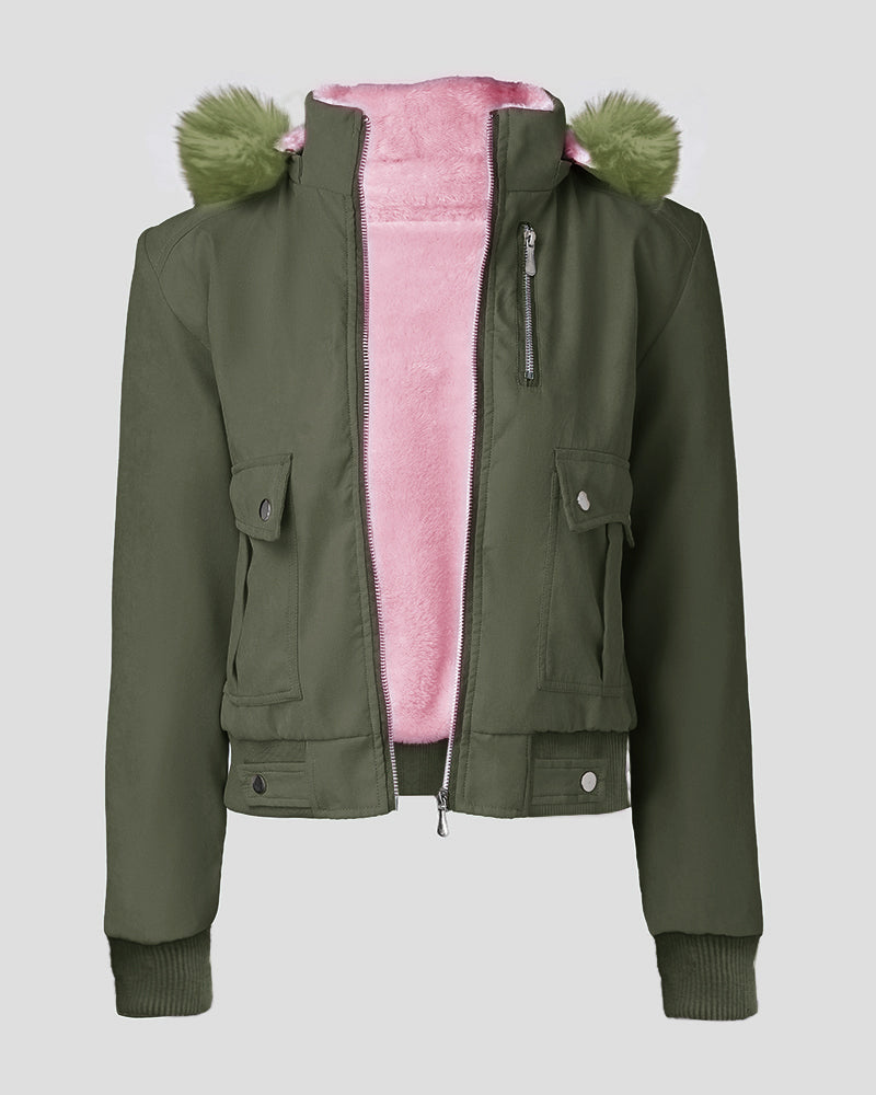 Flauschige Jacke mit Kapuze, Reißverschluss, Fleecefutter und Taschen
