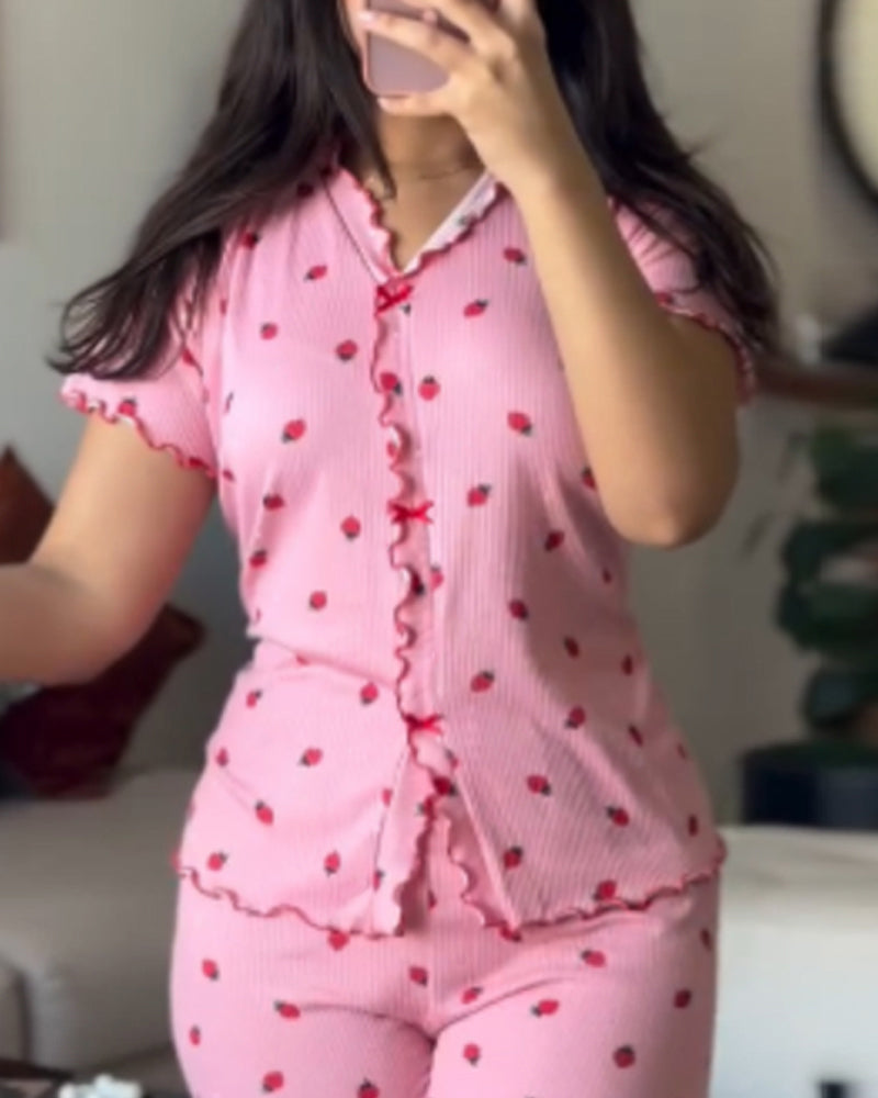 2 Pieces Outfit Strawberry Print Stand Collar Short Sleeve T-shirt and Pants Pajamas Set