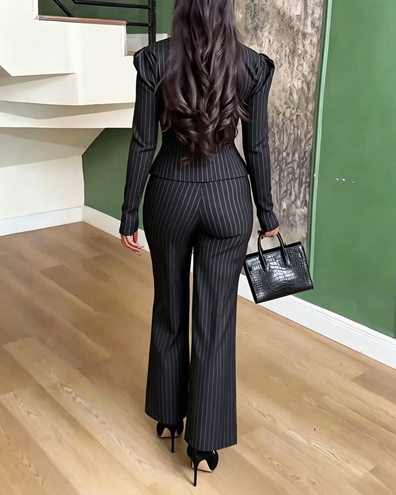 Damen-Zweiteiler mit Streifen, eleganter Peplum-Blazer mit herzförmigem Ausschnitt und High-Waisted-Hose mit weitem Bein, Business-Outfit