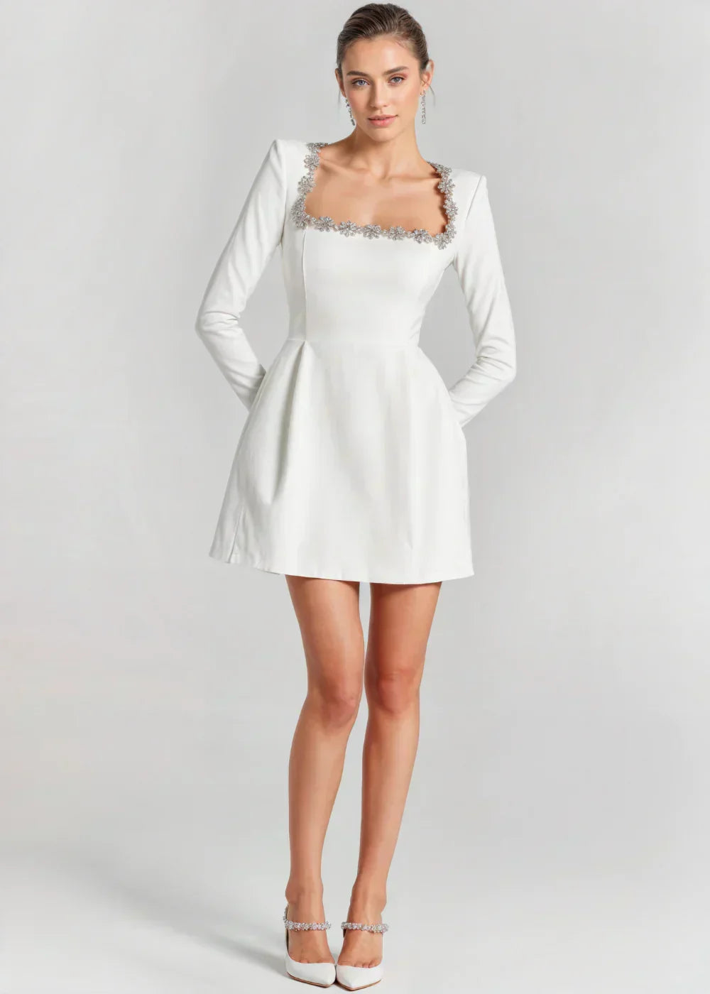 Lucinda | Elegantes Samtkleid kurz