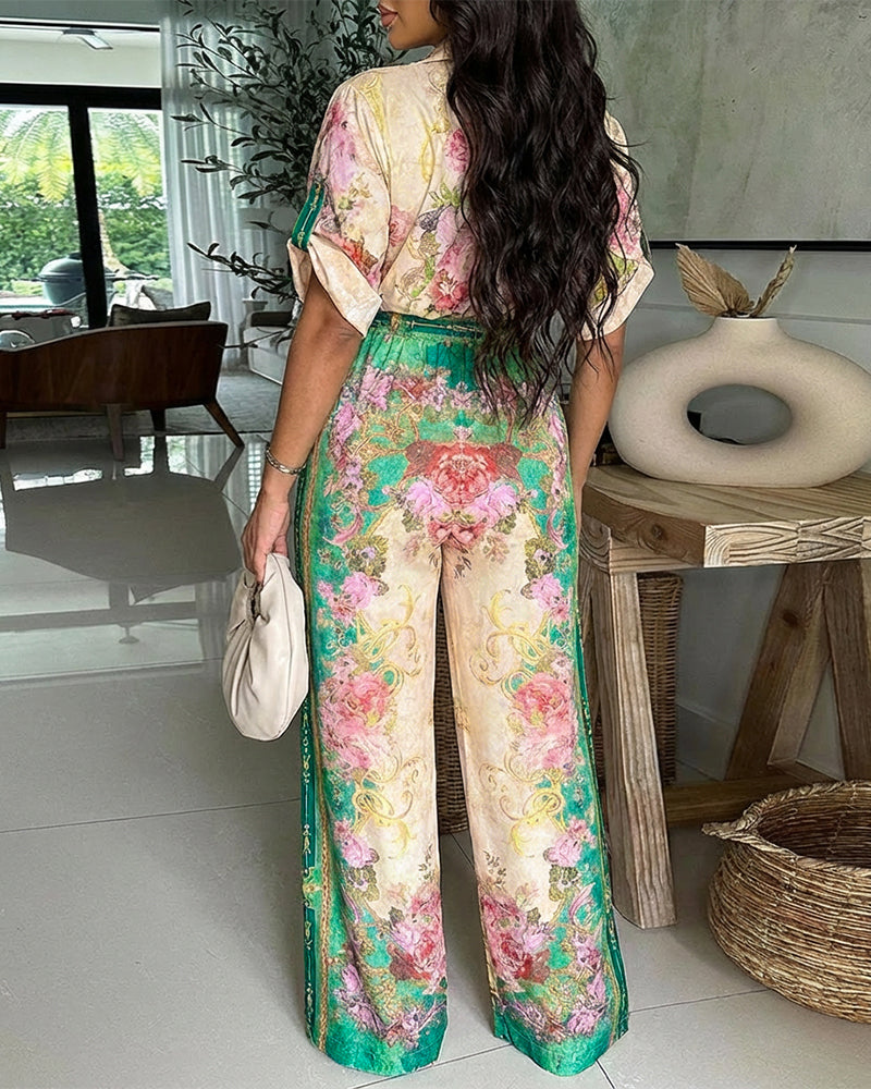 Jumpsuit mit Blumendruck im Vintage-Stil, Umlegekragen, Krempelärmeln, Knopfleiste vorne, lässigem Kordelzug in der Taille und weitem Bein für den Urlaub