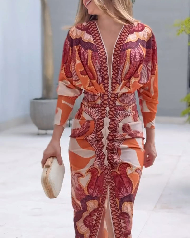 Vintage Barock Kleid mit tiefem V-Ausschnitt, langen Ärmeln und Schlitz, figurbetont, gerafft, schmale Passform, Freizeit- und Urlaubskleid