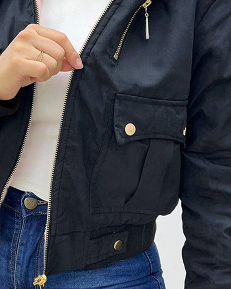 Flauschige Jacke mit Kapuze, Reißverschluss, Fleecefutter und Taschen