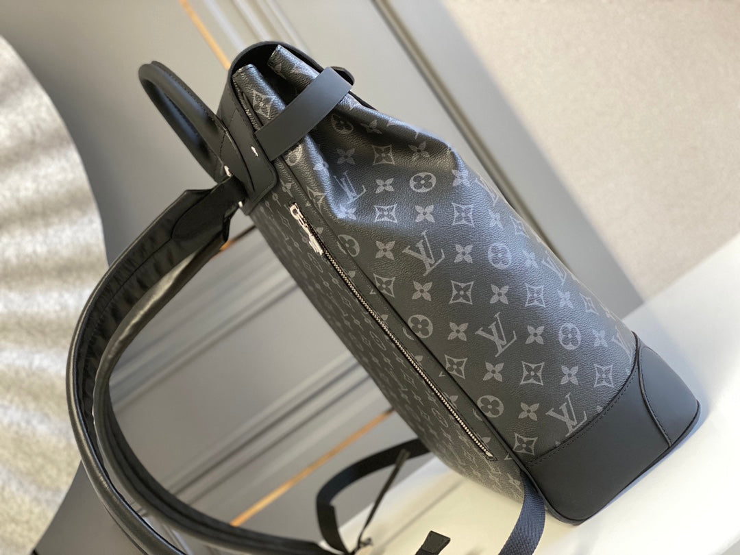 STEAMER RUCKSACK 45 IN GUN METAL MONOGRAM ECLIPSE CANVAS UND SCHWARZEM KALBSLEDER MIT SILBERFARBENER SCHNALLE