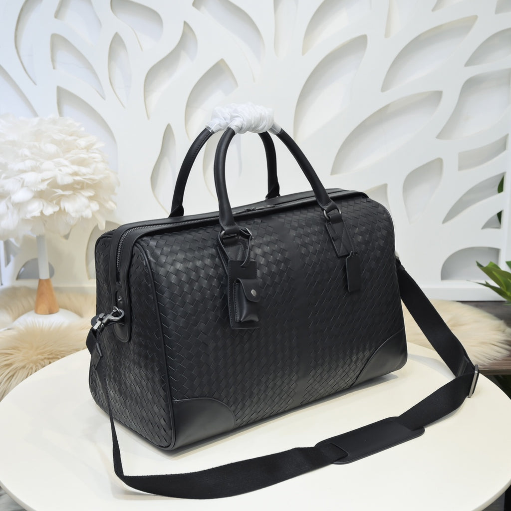 Bottega Veneta Intrecciato Woven Leather Travel Duffle Bag – Black