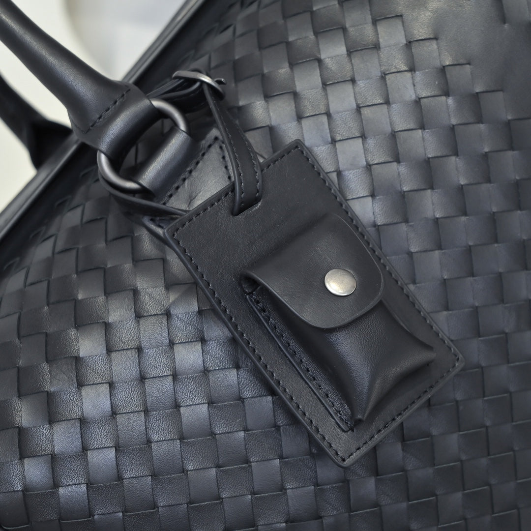 Bottega Veneta Intrecciato Woven Leather Travel Duffle Bag – Black