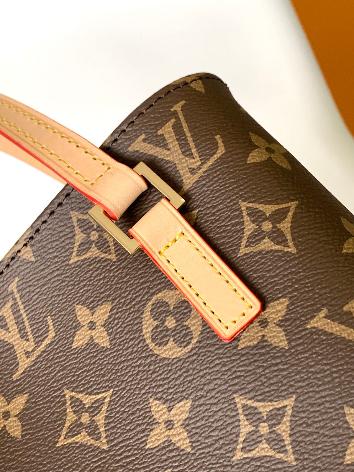 VAVIN PM TOTE 23 BRAUN MONOGRAM CANVAS
