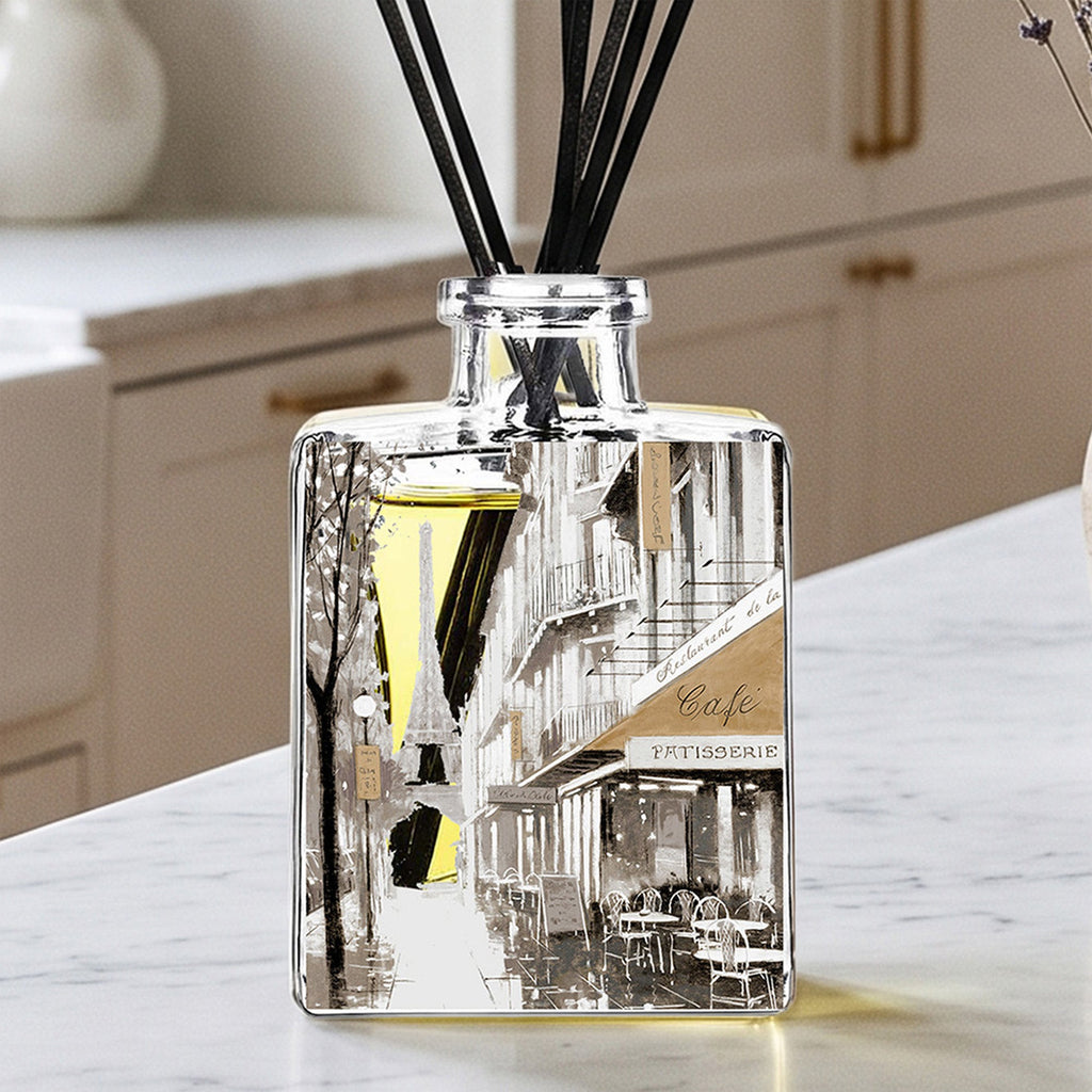 Paris Cafe - Honeysuckle Garden 5oz Oil Reed Diffuser Set