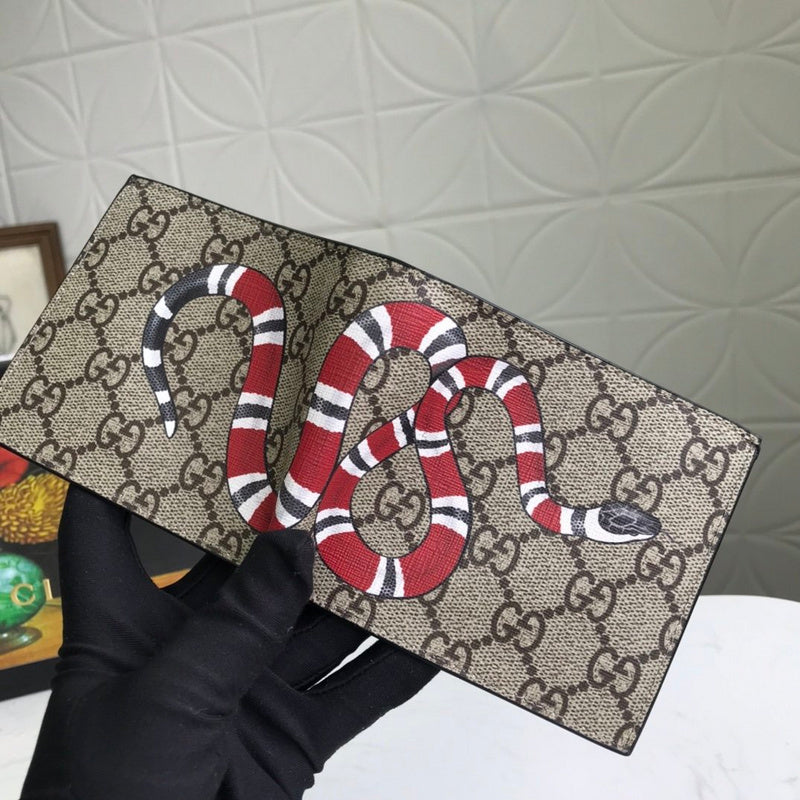 Gucci GG Supreme Kingsnake Print Bifold Wallet