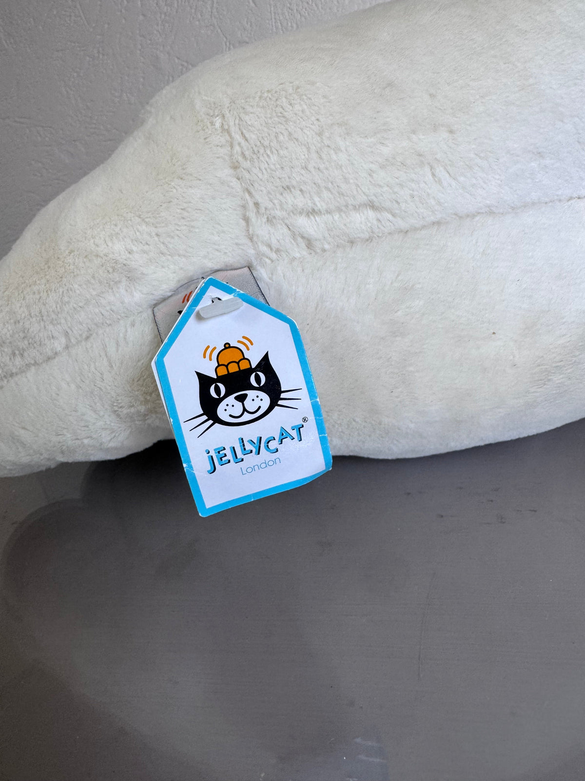 Jellycat Chloe Clam | Large Size