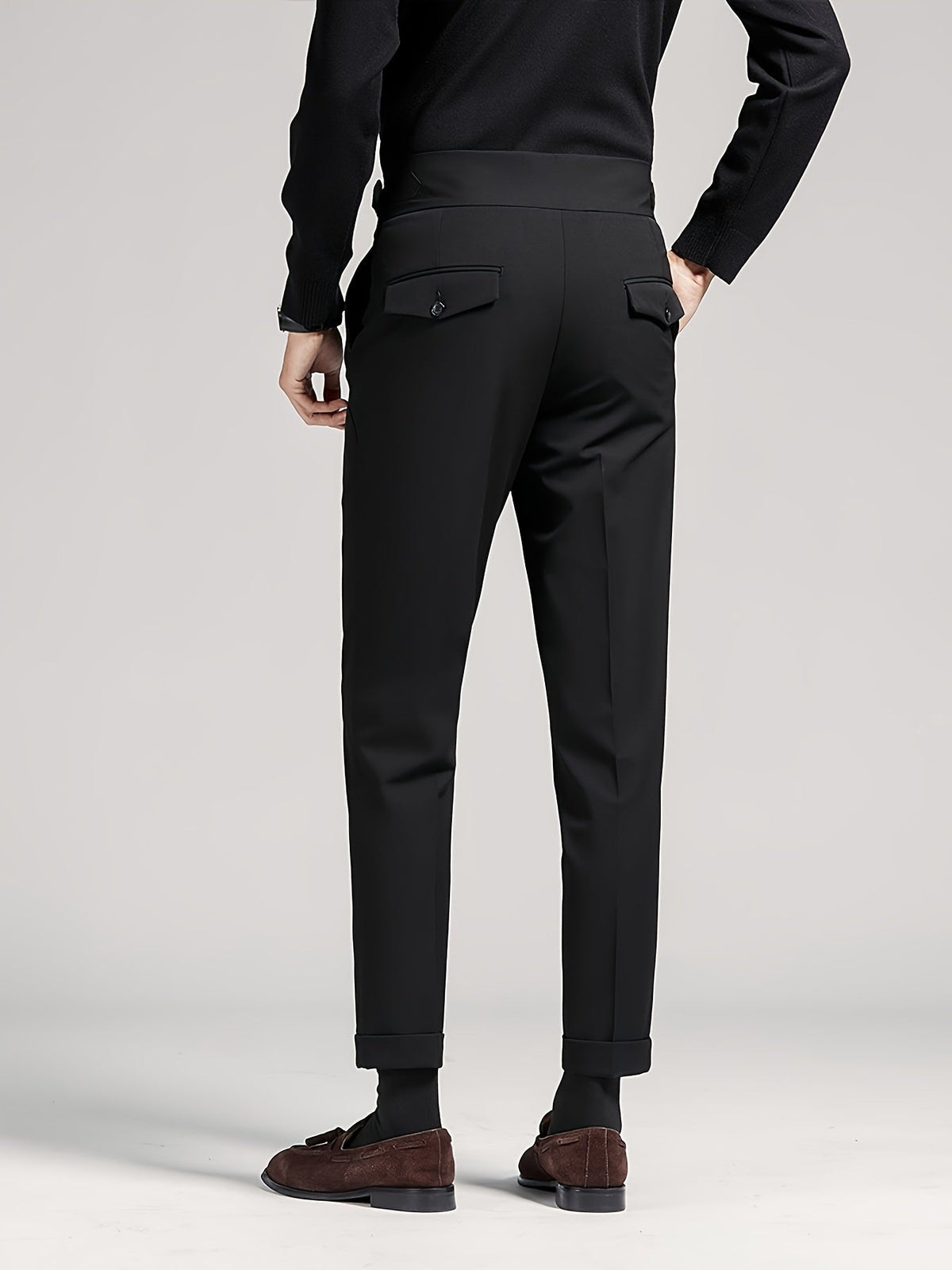 Felix | Maßgeschneiderte Bundfaltenhose