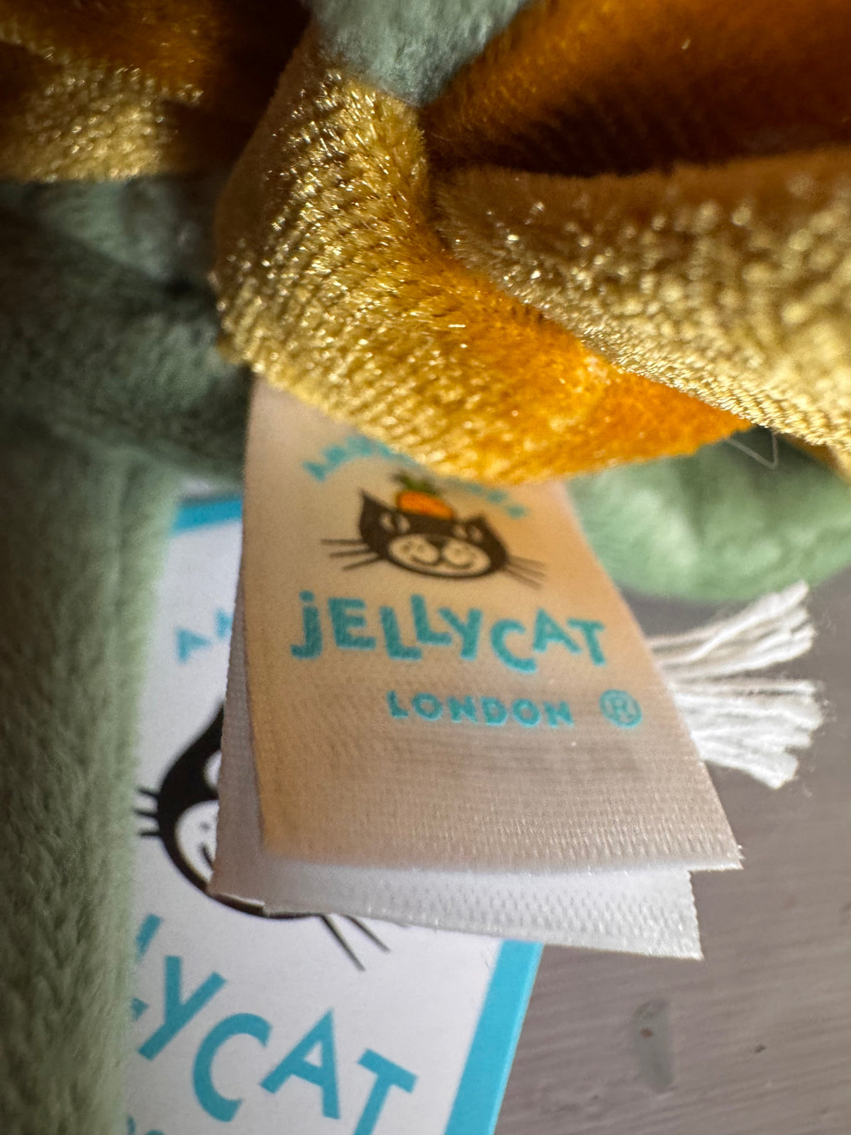 Jellycat Amuseable Mistletoe