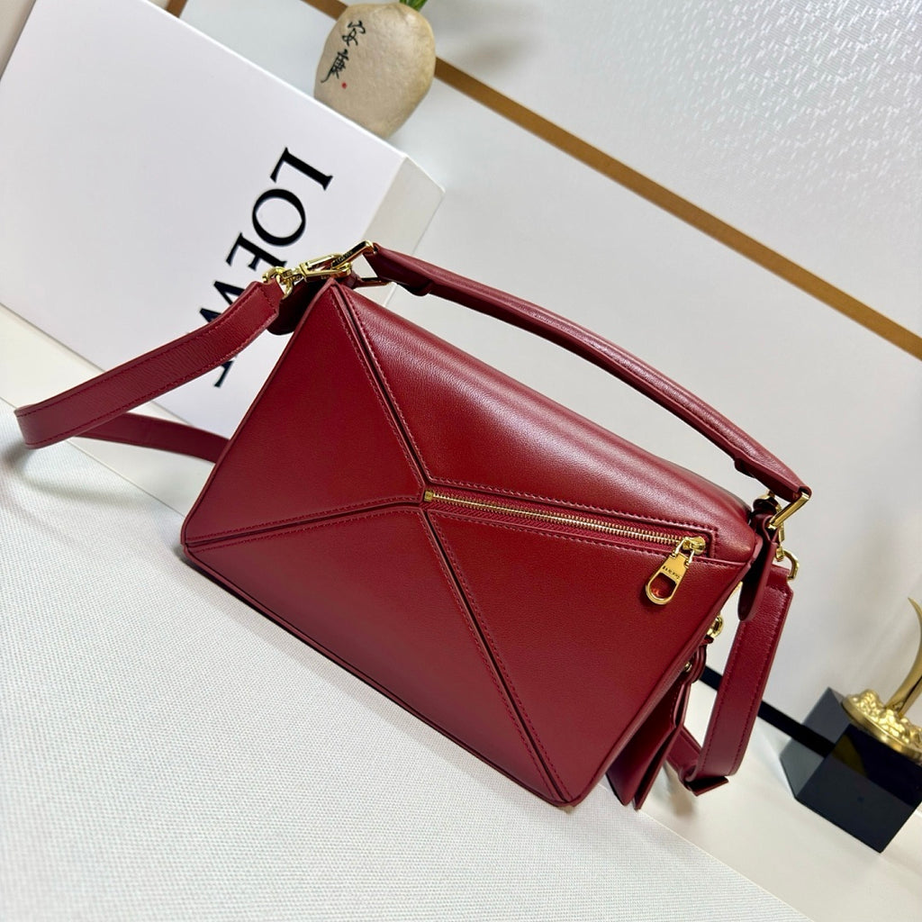 Loewe Puzzle Bag Medium – Berry Wine Red Smooth Calfskin Gold Hardware