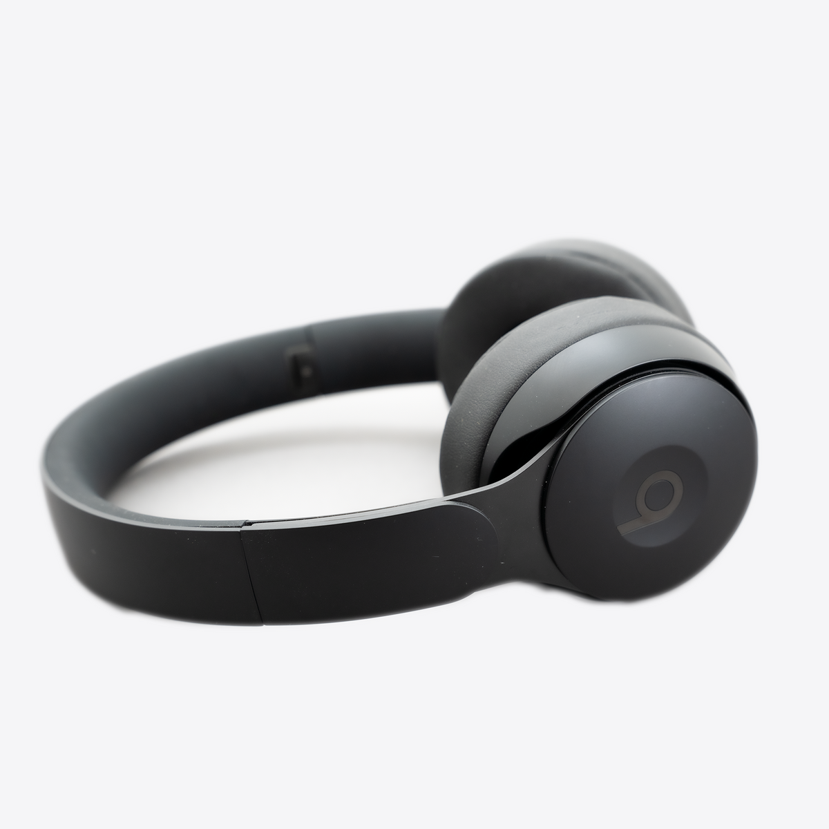 Beats Solo Pro - Black(Open Box)
