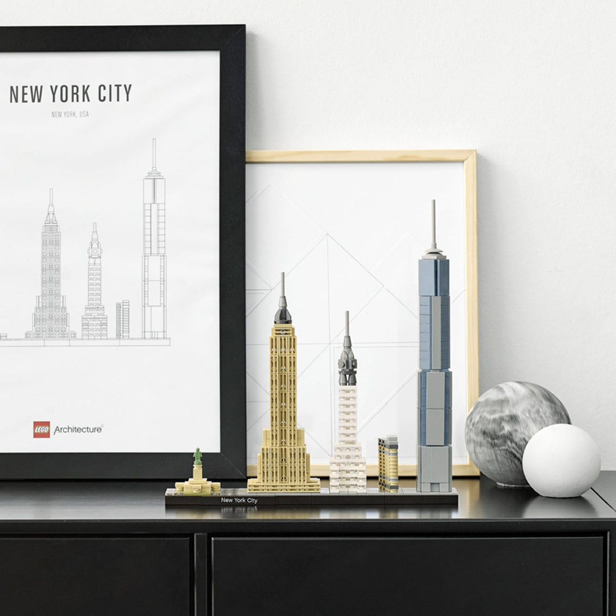 21028 LEGO Architecture - New York
