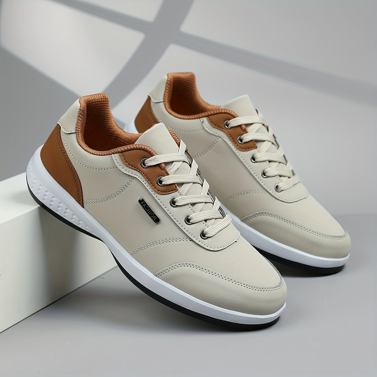 Bradley | Klassische zweifarbige Sneaker
