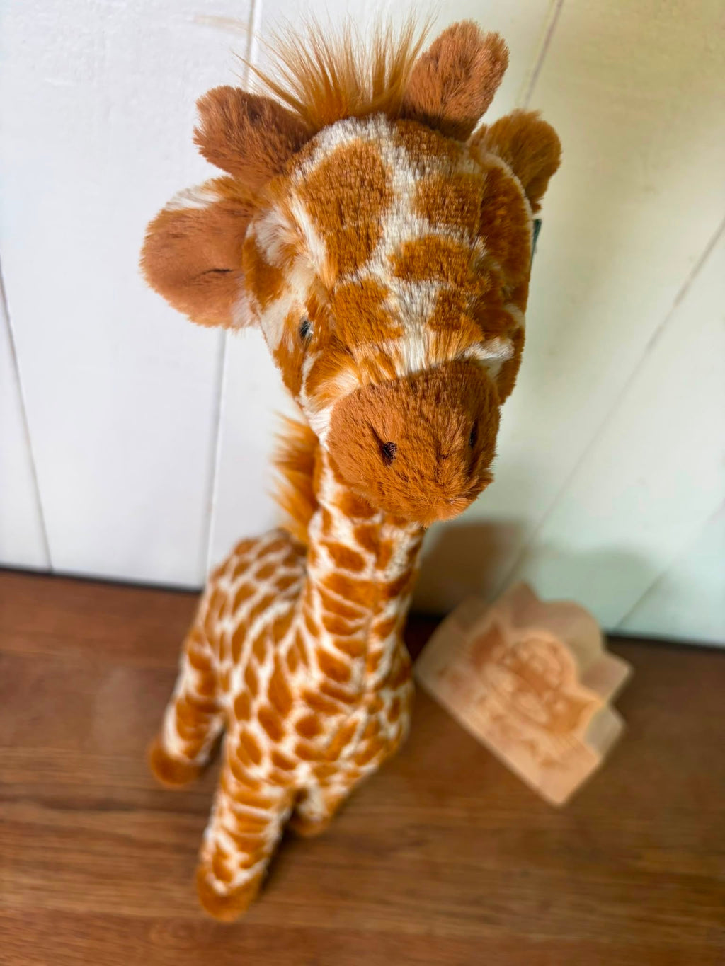Jellycat Dakota Giraffe - Small