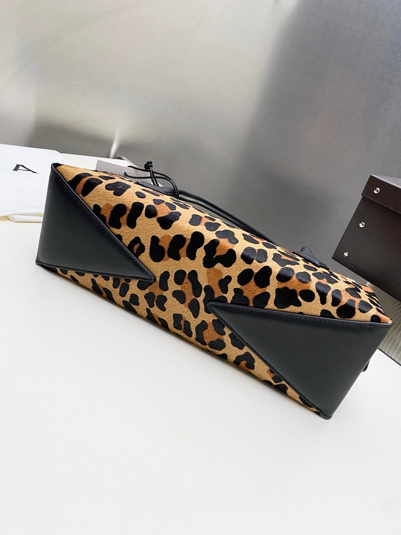 JACQUEMUS Leopard Luxe Shoulder Bag