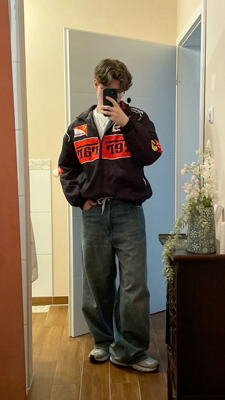 Blouson noir Ferrari