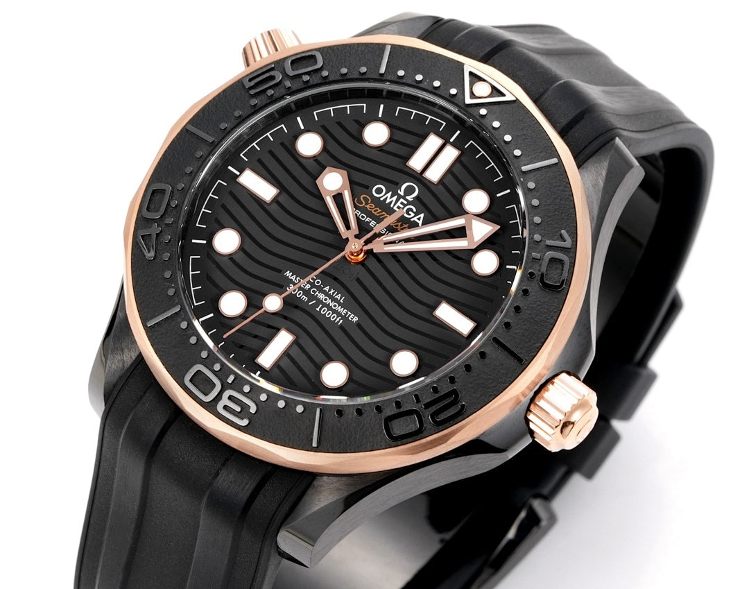 Omega Seamaster Diver 300M – Black Ceramic Everose Gold Crown Black Wave Dial Rose Gold Hands Rubber Strap